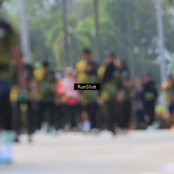 Runner Photo 7051595