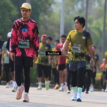Runner Photo 7051605