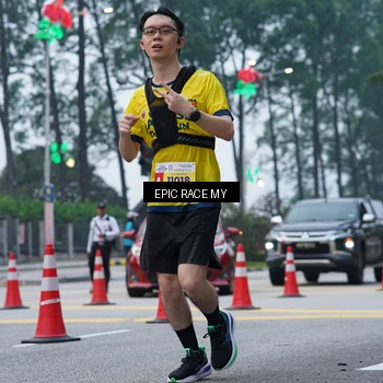 Runner Photo 7051647