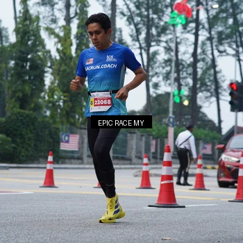 Runner Photo 7051670