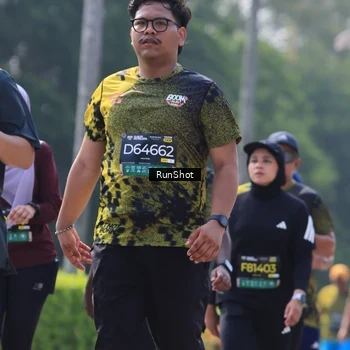 Runner Photo 7051671
