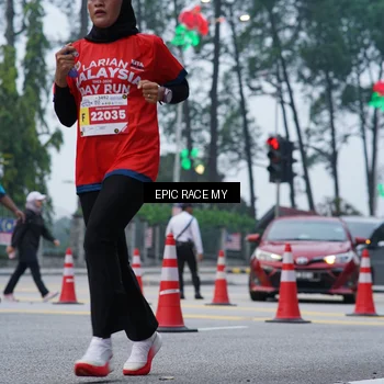 Runner Photo 7051681