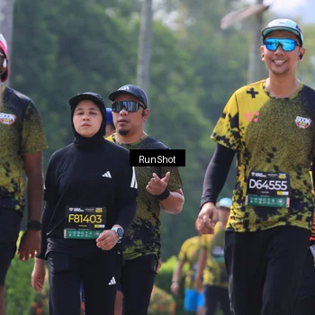 Runner Photo 7051692