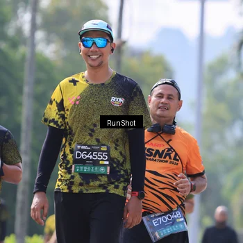 Runner Photo 7051701