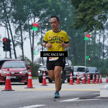 Runner Photo 7051704