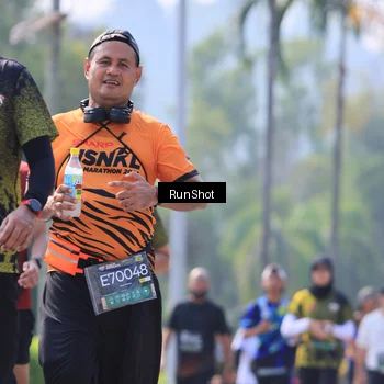Runner Photo 7051706