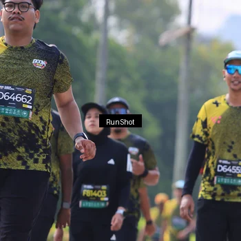Runner Photo 7051707