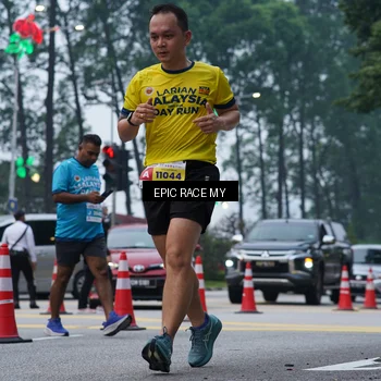 Runner Photo 7051710