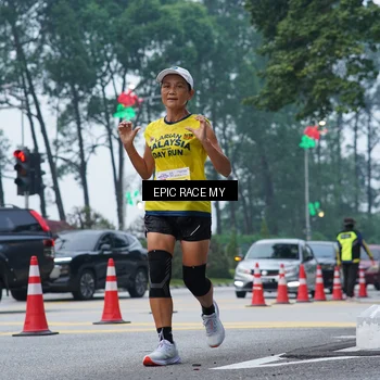 Runner Photo 7051730
