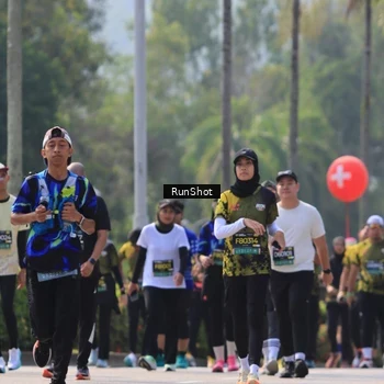 Runner Photo 7051734