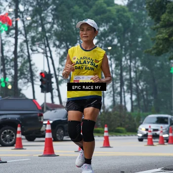 Runner Photo 7051742