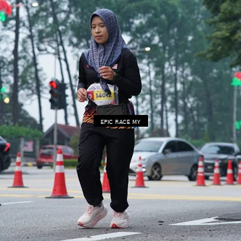 Runner Photo 7051753