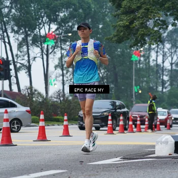 Runner Photo 7051761