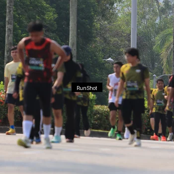 Runner Photo 7051778