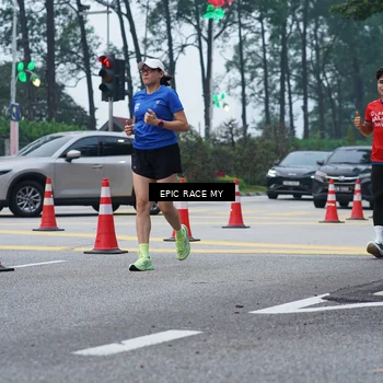 Runner Photo 7051779