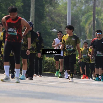 Runner Photo 7051788
