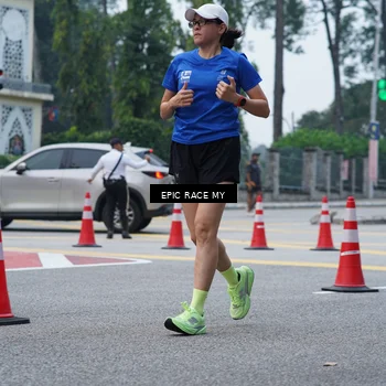 Runner Photo 7051790