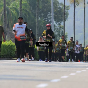 Runner Photo 7051821