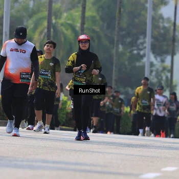 Runner Photo 7051832
