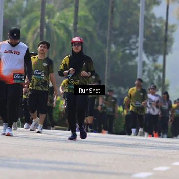 Runner Photo 7051833