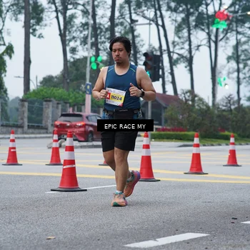 Runner Photo 7051840