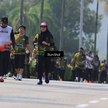 Runner Photo 7051843
