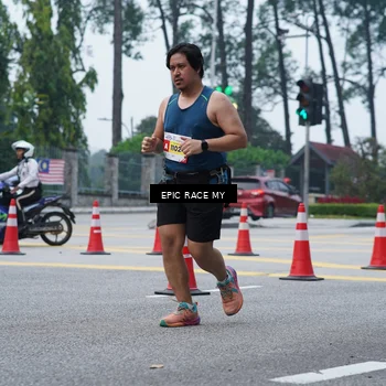 Runner Photo 7051852
