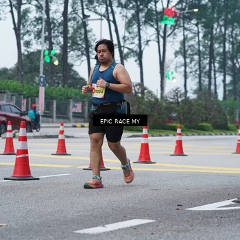 Runner Photo 7051856