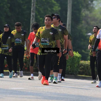 Runner Photo 7051857