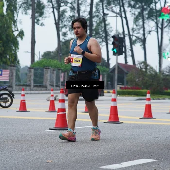 Runner Photo 7051861