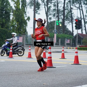 Runner Photo 7051887