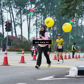 Runner Photo 7051893
