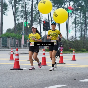 Runner Photo 7051910