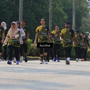 Runner Photo 7051922