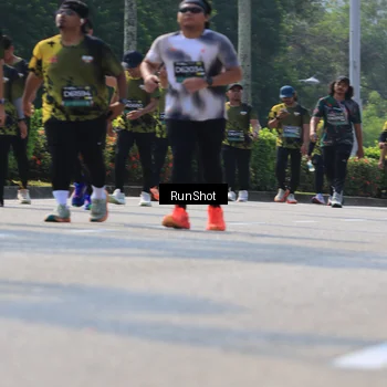 Runner Photo 7051932
