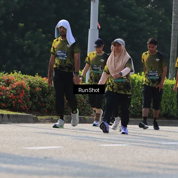Runner Photo 7051933