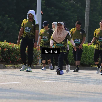 Runner Photo 7051934