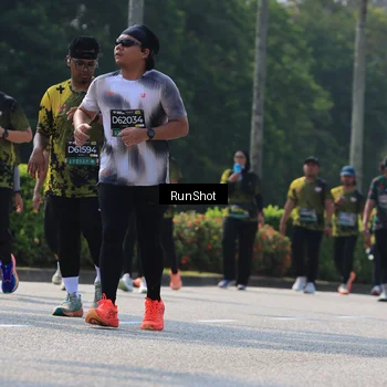 Runner Photo 7051948