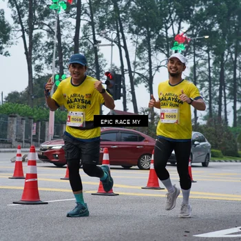 Runner Photo 7051993