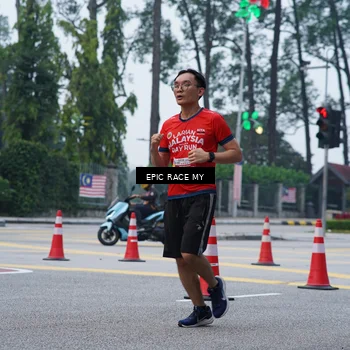 Runner Photo 7052009