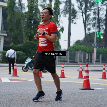 Runner Photo 7052013