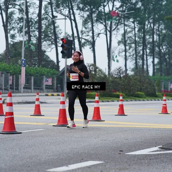 Runner Photo 7052034