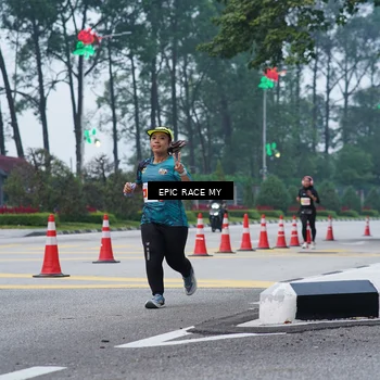 Runner Photo 7052049