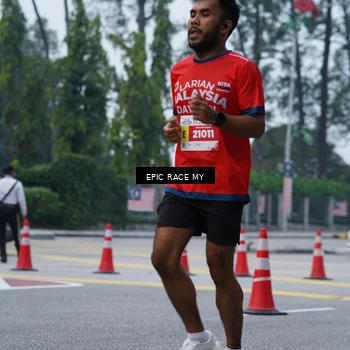 Runner Photo 7052062