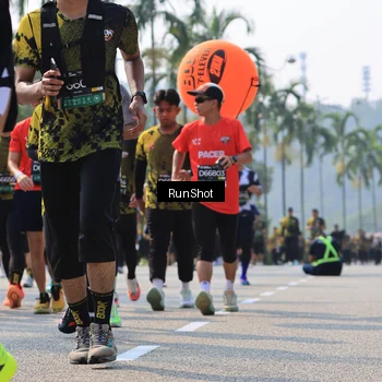 Runner Photo 7052088