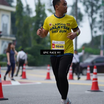 Runner Photo 7052094