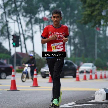 Runner Photo 7052097