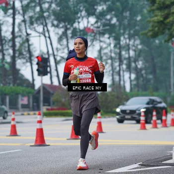 Runner Photo 7052105