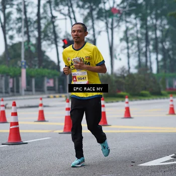 Runner Photo 7052116