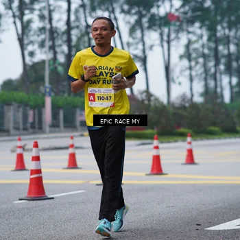 Runner Photo 7052118